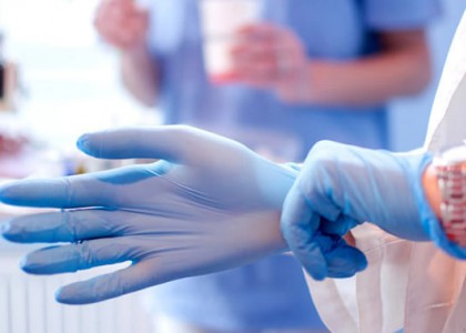 How to Choose the Right Type of Disposable Glove for Your Job