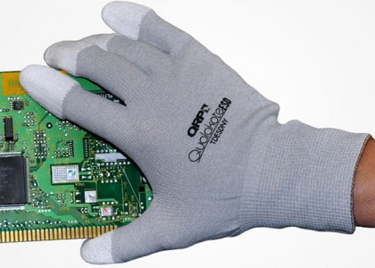 Anti-Static Gloves: Keeping Electrostatic Discharge at Bay