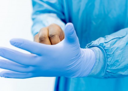 Precautions of Nitrile Gloves during Industrial Operation