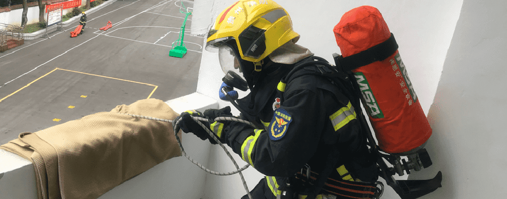 What Type of Respirator Provides Firefighters With the Best Protection?