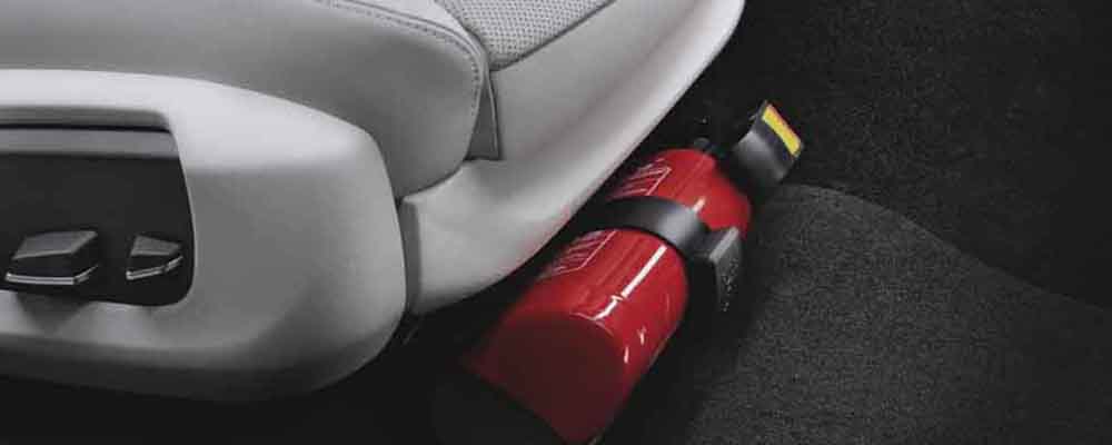 What fire extinguisher is best for a car?